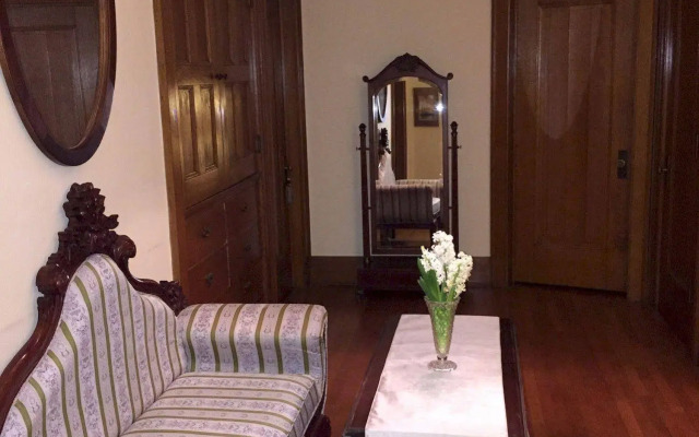 WC Lipe Mansion
