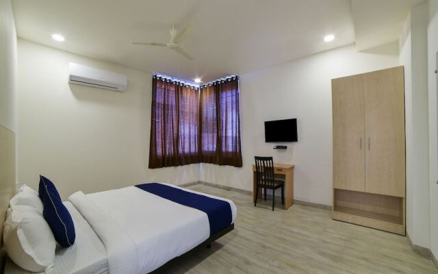 OYO 18833 SilverKey Babylon Whitefields