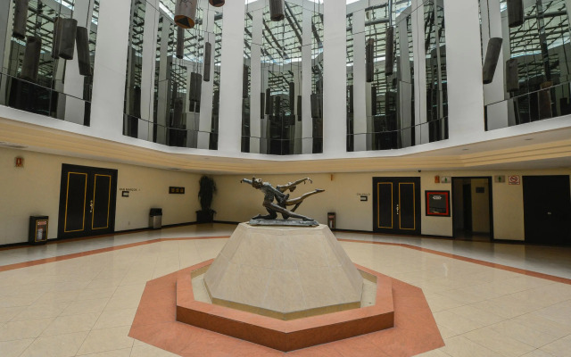 Aranzazu Plaza Kristal Aguascalientes