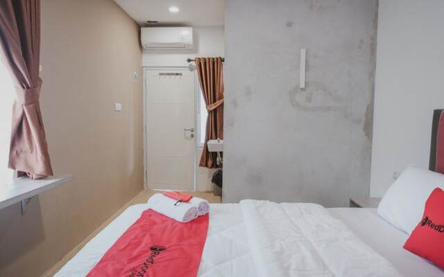 RedDoorz Plus Syariah near Universitas Lampung