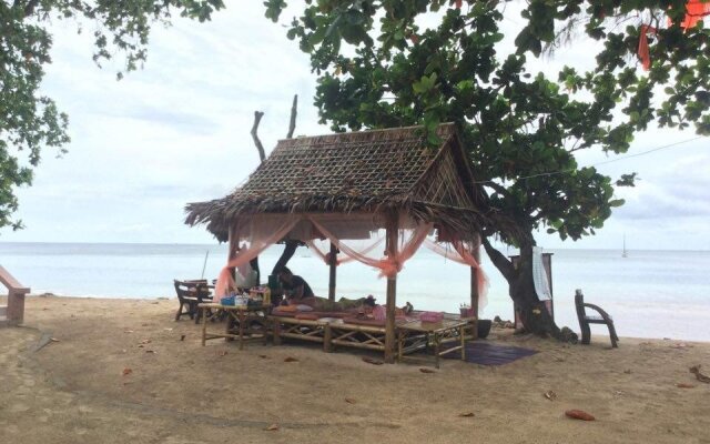 Andaman Beach Resort Koh Jum