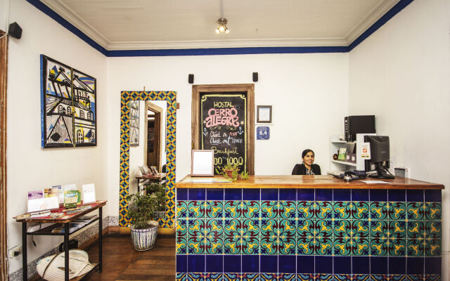 Cerro Alegre Guest House