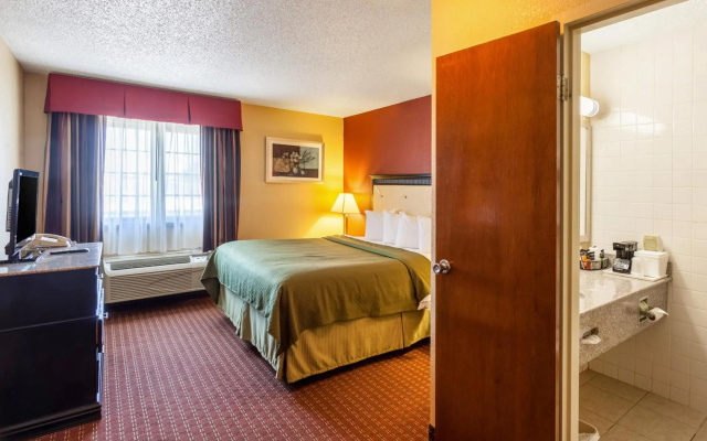 Quality Inn & Suites Lincoln South