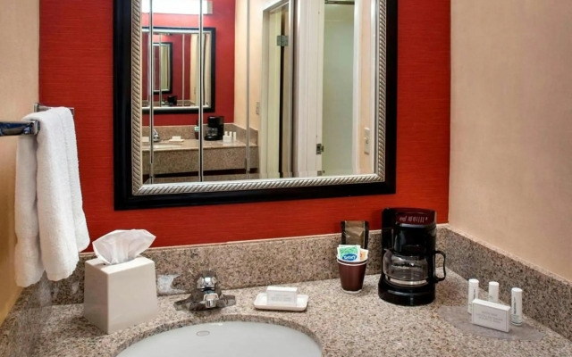 Courtyard by Marriott Mt. Laurel