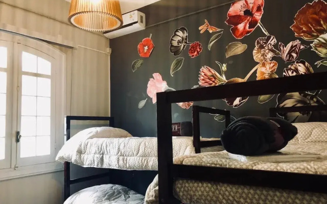 Luz In You - Hostel