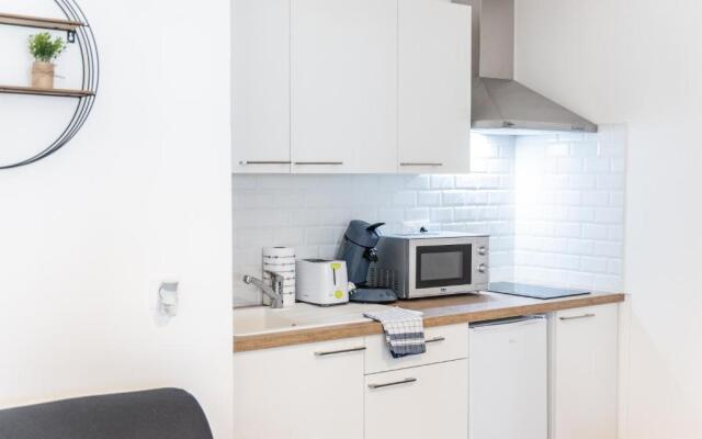 AMAZONE STUDIO CENTRE VILLE PORT 2MIN PLAGE WIFI Commerce