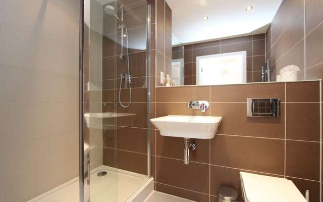 Skylark House Luxury Service Apartments