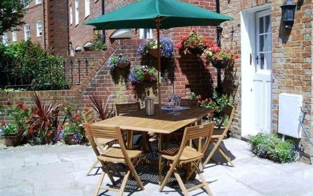 Quayside Quarters