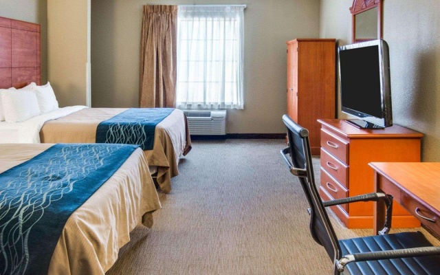 Comfort Inn & Suites El Dorado