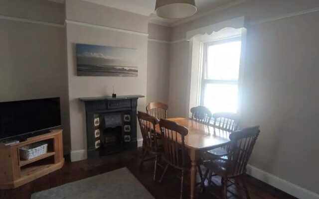 Spacious 4 Bedroom Home in Drumcondra