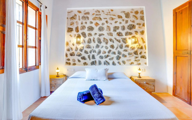 Casita de Montaña cerca del mar