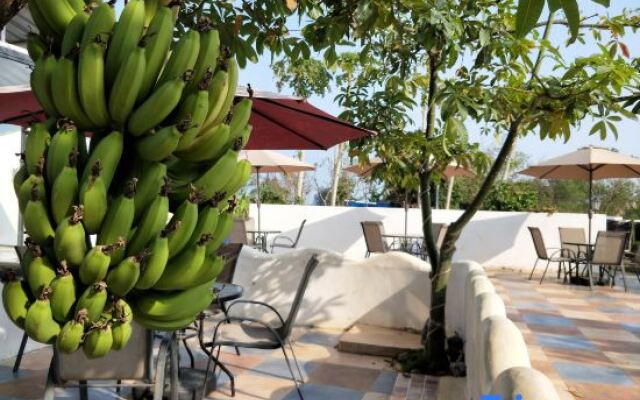Weidu Inn Weizhou Island
