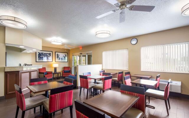Quality Inn & Suites