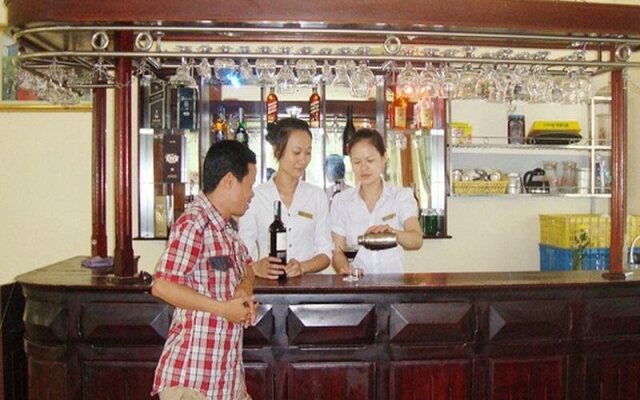 Khách Sạn Media
