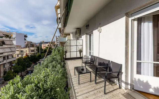 110m² homm Renovated Penthouse in Athens 3bd