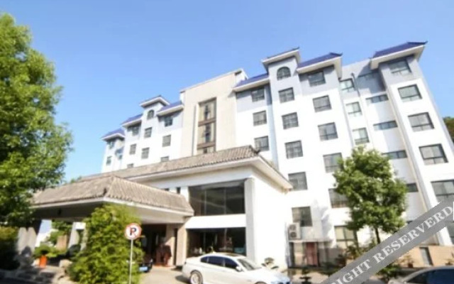 Xiangyang Rongting Guest House