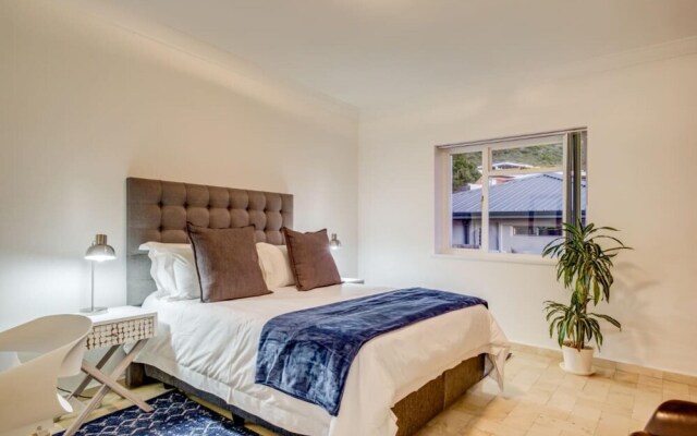 Coral House in Camps Bay