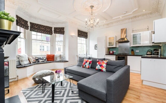 West Hampstead Two Bed Apartment