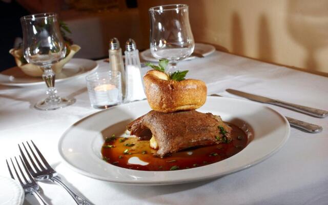 Waterford Marina Hotel