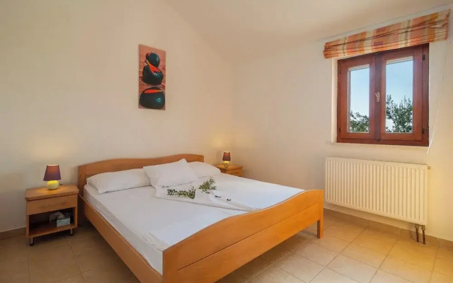 Holiday Home Stomorica