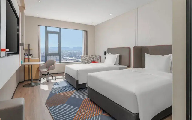 Longyan Liancheng by IHG