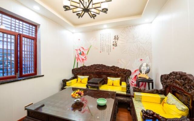 Taohua Island Resort Hotel