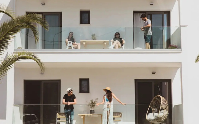 Essentia Vita Comfy Suites