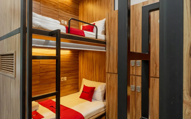 RedDoorz Plus near Senayan City