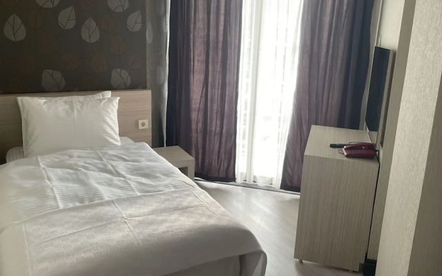 Pacific Hotel