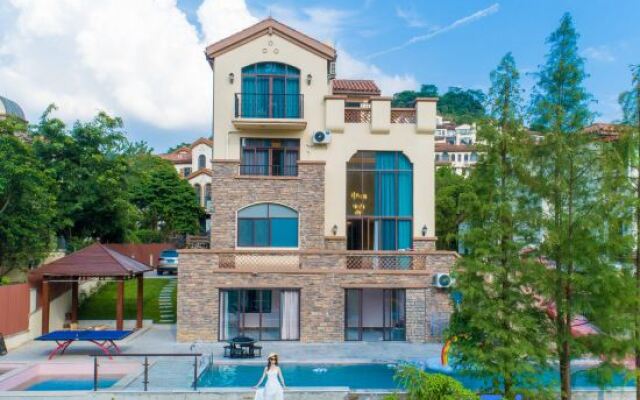 Huizhou Nankunshan R&F Health Valley Mitu Pool Villa