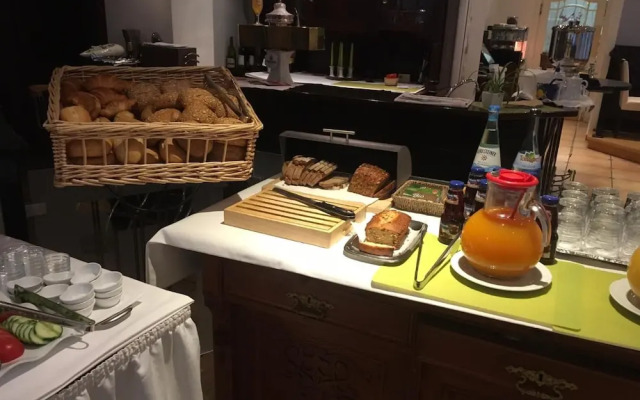 Landhotel Weißer Hahn