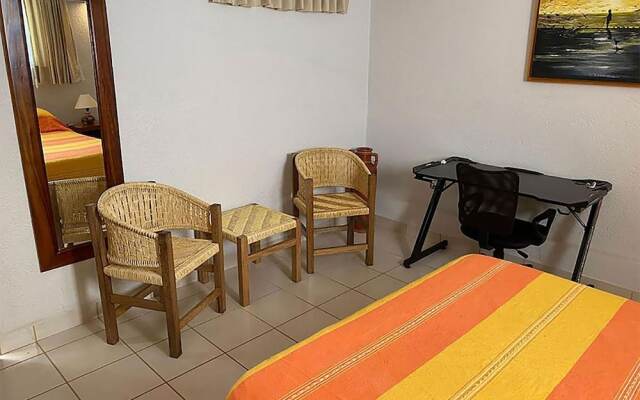 Zandoyo Bed & Breakfast