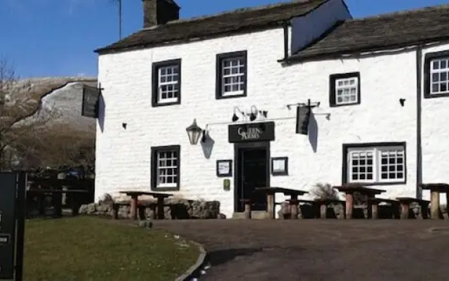 The Queens Arms