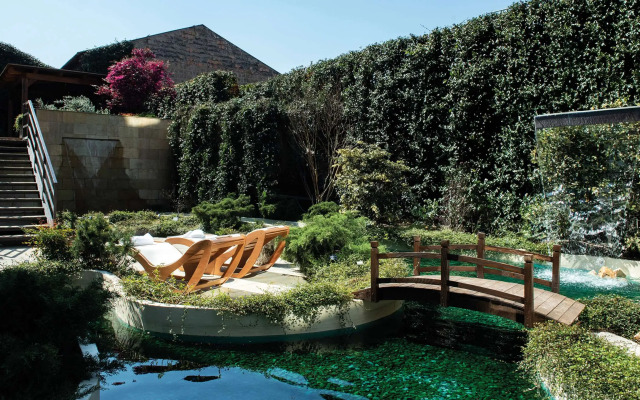 Gold Tower Lifestyle Hotel