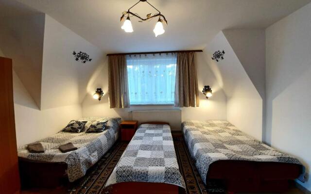 Pokoje i Apartamenty Regionalny Styl ul Króle 1a Zakopane