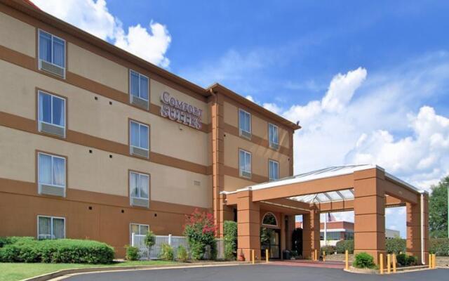 Comfort Suites I-240 East-Airport