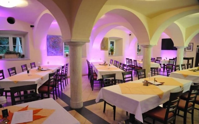 Hotel Restaurant Gut Drasing