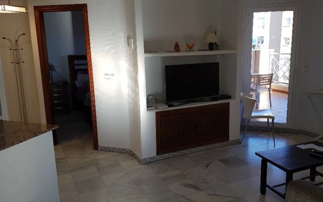 Beautiful apartment with sea view and close to the beach of Los Locos