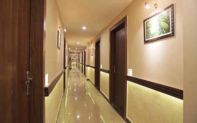 OYO 13134 Grand Regency