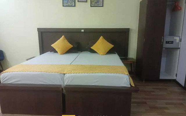 Sri sapthagiri lodge