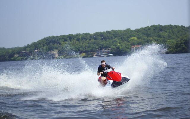 Margaritaville Lake Resort Lake of the Ozarks