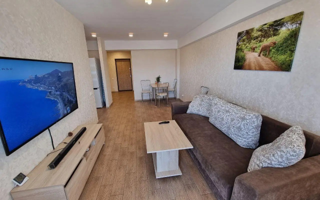 Apartments on Urozhnaya street 71A building 1