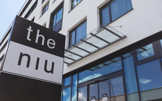 Holiday Inn - the niu, Form Stuttgart Feuerbach by IHG