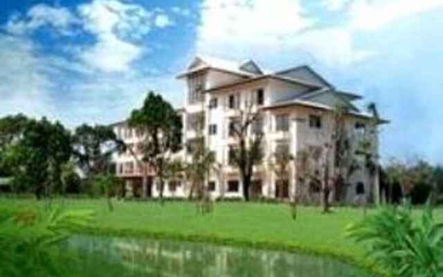 KK Garden Serviced Apartment Lumphun