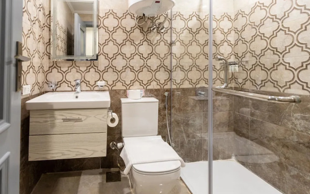 Mamlouk Pyramids Hotel