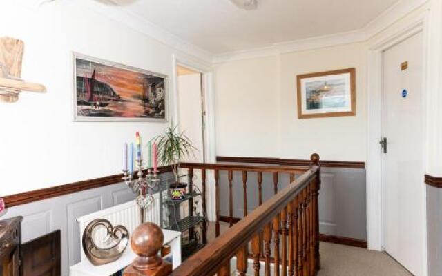 Bosayne Guest House