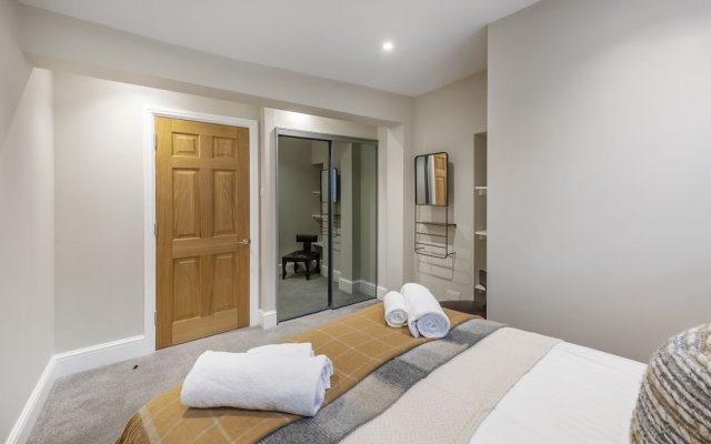 Superior Stays Luxury Apartments - Bath City Centre