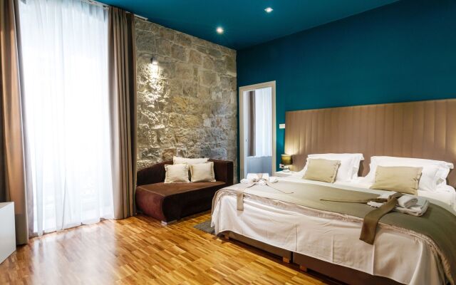 Riva Luxury Rooms