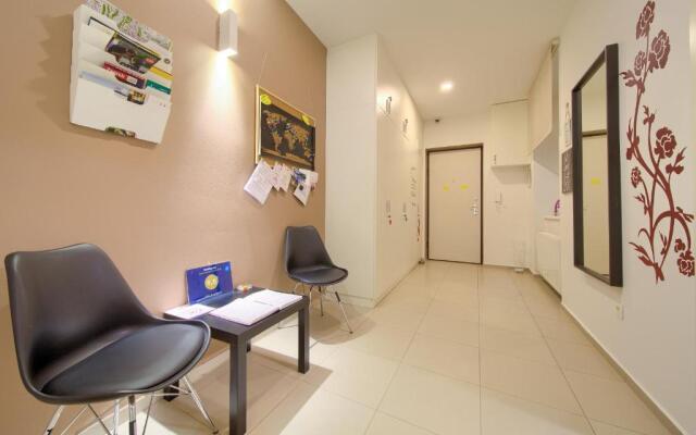 Logo apartments 5 min walk to main square
