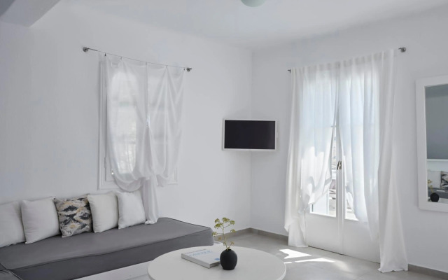 Pietra e Mare - Mykonos Moments
